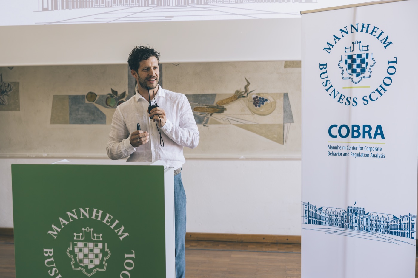COBRA — Mannheim Center for Corporate Behavior and Regulation Analysis